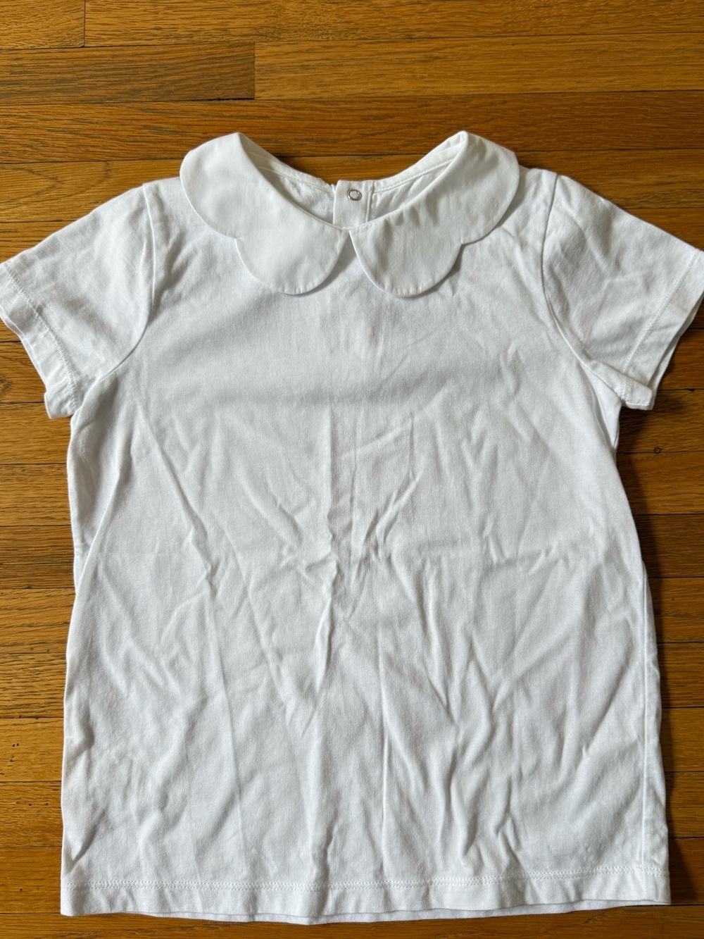 NWOT Jacadi White Scalloped collar T Shirt